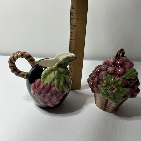Young’s Heartfelt Kitchen Creations Grapes on black Set of Creamer And Sugar - Picture 6 of 7